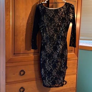 MODA backless black lace dress